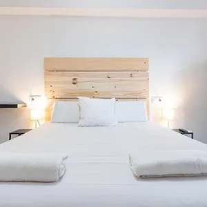 Easy Sants By Bossh! (adults Only) Барселона